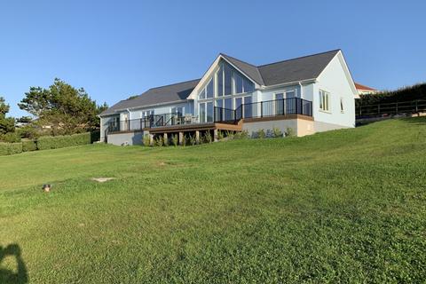 3 bedroom detached house for sale, Butes Lane, Guernsey, GY9