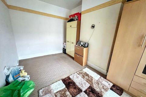 3 bedroom terraced house for sale, Oxford Street, Whitley Bay, Tyne and Wear, NE26 1AD