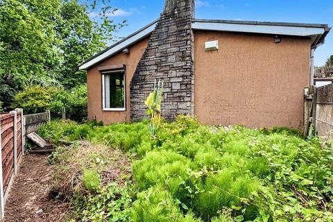 3 bedroom detached bungalow for sale, Warren Lane, Oldham, Greater Manchester, OL8