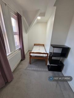 3 bedroom flat to rent, Horn Lane, Acton, W3