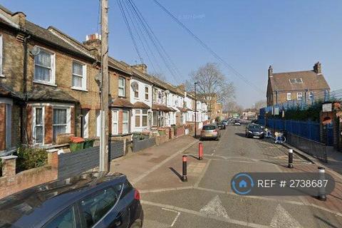 4 bedroom terraced house to rent, Napier Road, London, E6