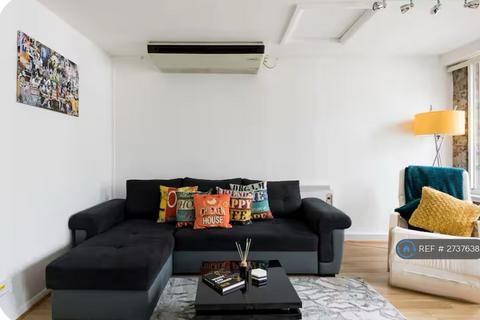 Studio to rent, Old Compton Street, London, W1D