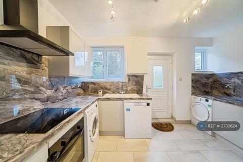 undefined, Hyde View Road, Harpenden, AL5