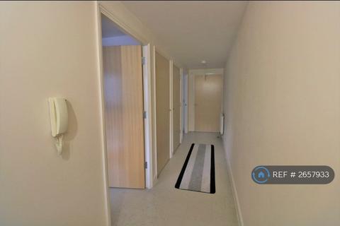 1 bedroom flat to rent, Spottiswood Court, Croydon, CR0