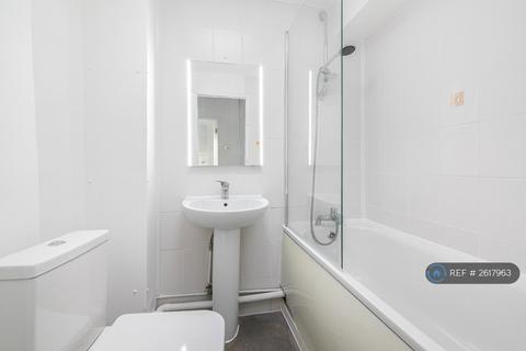 undefined, Hornsey Road, London, N19