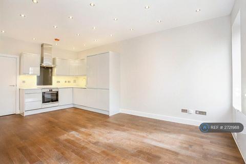 2 bedroom flat to rent, The Braccans, Bracknell, RG12
