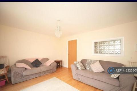 3 bedroom terraced house to rent, Farm View, Taunton, TA2