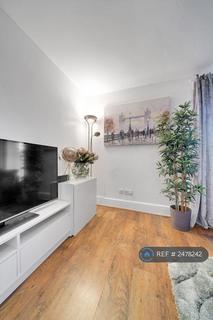 2 bedroom flat to rent, Barking Road, London, E13