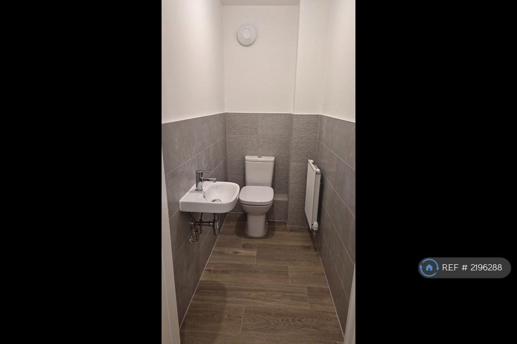 Guest Toilet