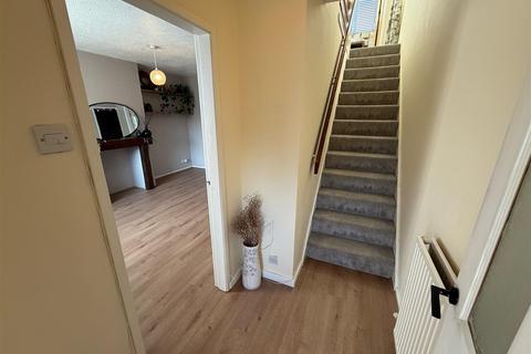 3 bedroom semi-detached house to rent, Brook Meadow, Irby CH61