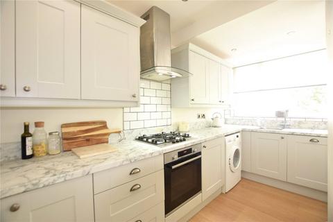 3 bedroom semi-detached house for sale, St. Annes Drive, Leeds, West Yorkshire
