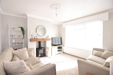 3 bedroom semi-detached house for sale, St. Annes Drive, Leeds, West Yorkshire