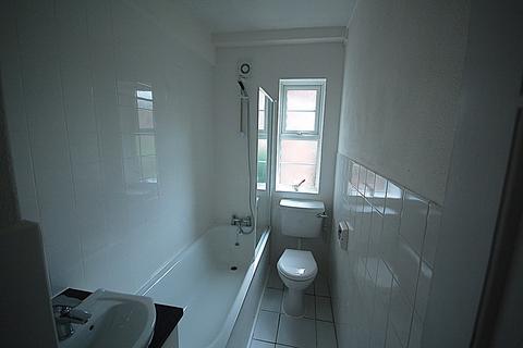 2 bedroom apartment to rent, Chiswick Village, London W4