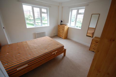 2 bedroom apartment to rent, Chiswick Village, London W4