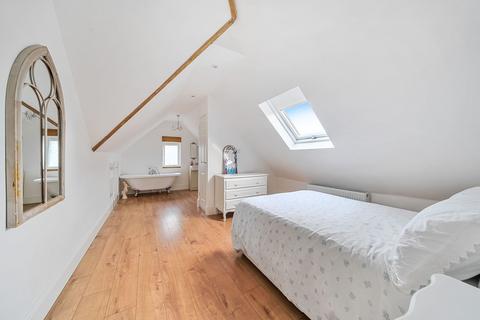 undefined, Carlton Avenue, Gillingham, ME7
