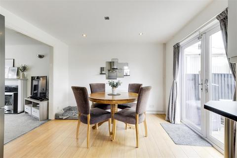 3 bedroom semi-detached house for sale, Shacklock Close, Arnold NG5