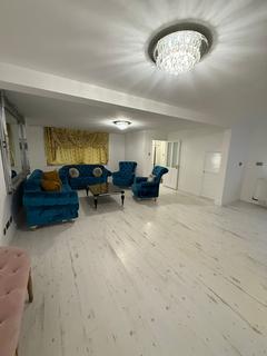 3 bedroom terraced house to rent, London, N21