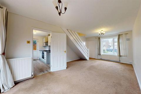 3 bedroom semi-detached house to rent, Braemar Close, Stamford