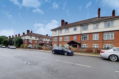 1 bedroom apartment to rent, Room 4 - 31 Anderson House, SW17 0HL