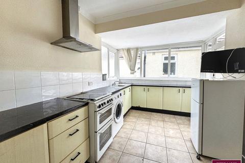 2 bedroom detached bungalow for sale, 14 Fairview Crescent, Prestatyn, Denbighshire LL19 8SB