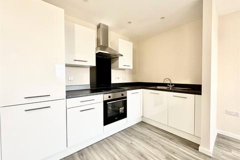 1 bedroom apartment to rent, Goodiers Drive, Salford, M5