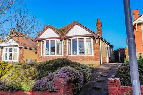 3 bedroom detached bungalow for sale, Pontypridd Road, Barry