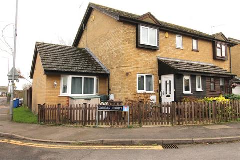 4 bedroom semi-detached house for sale, Squires Court, Eastchurch, Sheerness