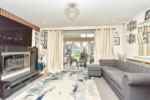 undefined, Richmer Road, Erith, Kent