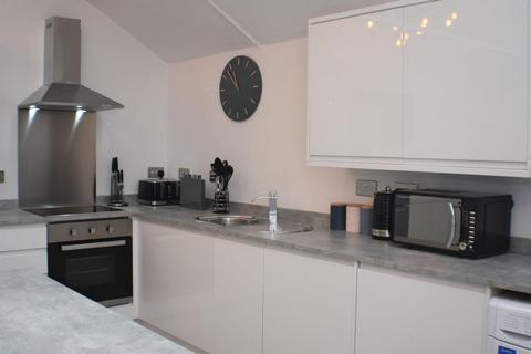 1 bedroom in a house share to rent, Room 5, Flat 4 23 Priestgate,Peterborough, PE1 1JJ