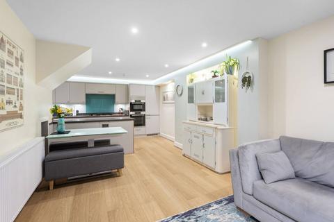 undefined, 35 Daiches Braes, Edinburgh, EH15 2RD