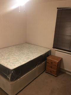 2 bedroom terraced house to rent, Wedderburn Road, Barking IG11