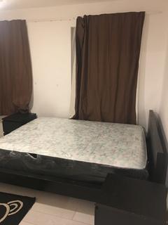 2 bedroom terraced house to rent, Wedderburn Road, Barking IG11
