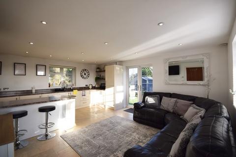 1 bedroom detached bungalow to rent, Bickenhill B92