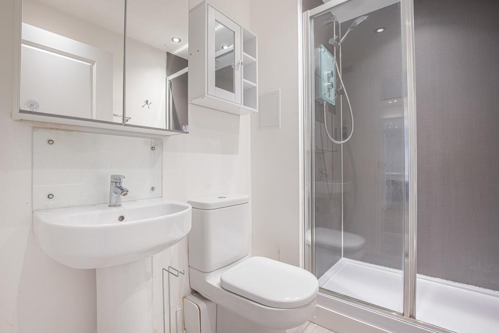 Bed1 Ensuite