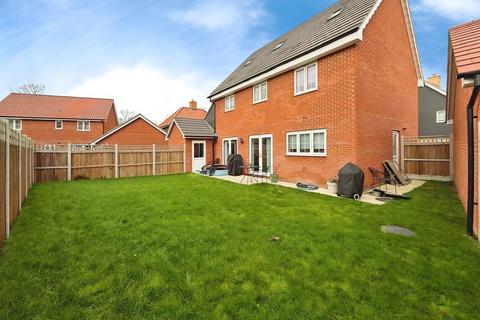 undefined, Woodburn Drive, Bury St Edmunds IP32