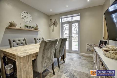 2 bedroom semi-detached house for sale, Deepdene Road, Seaburn