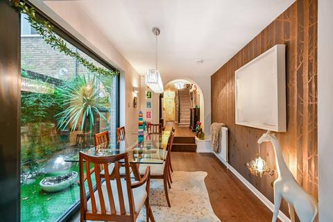 undefined, Dudley Road, Kew, Richmond, TW9