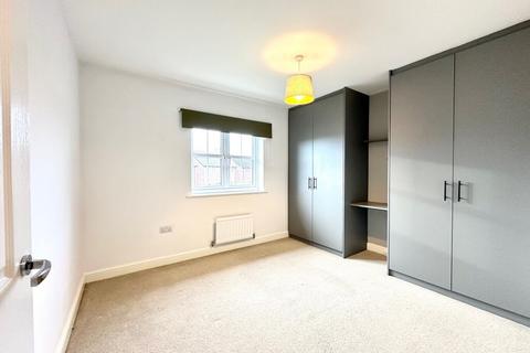 2 bedroom end of terrace house to rent, Vickers Close, Paddocks View, Middleton-St-George, Darlington