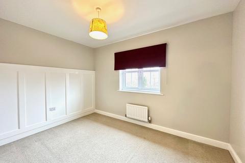 2 bedroom end of terrace house to rent, Vickers Close, Paddocks View, Middleton-St-George, Darlington