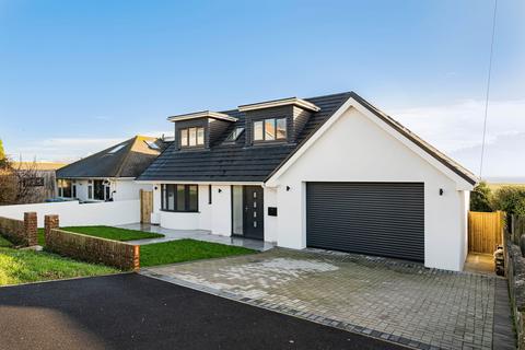 5 bedroom detached house for sale, Rodmell Avenue, Saltdean, BN2