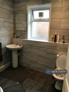 1 bedroom in a house share to rent, Alphington Street, Exeter, EX2