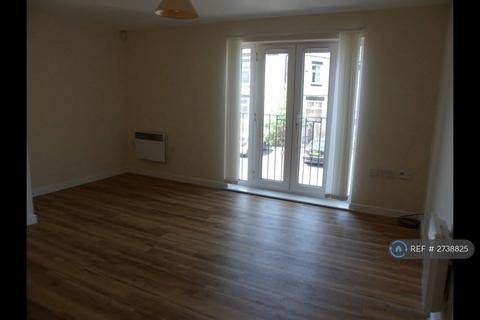 2 bedroom flat to rent, Stanley Road, Worsley, Manchester, M28