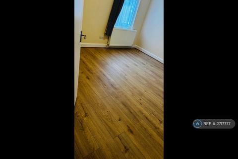 undefined, Gladding Road, London, E12