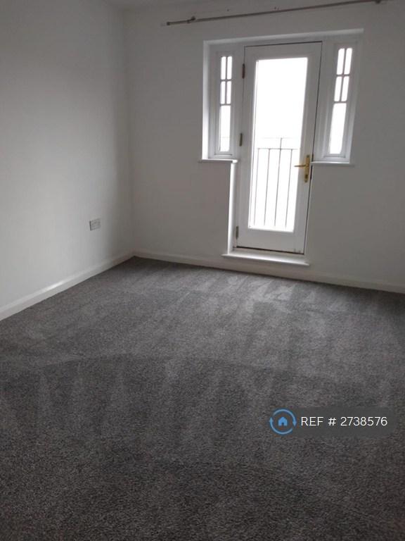 Main Double Bedroom 2nd Floor