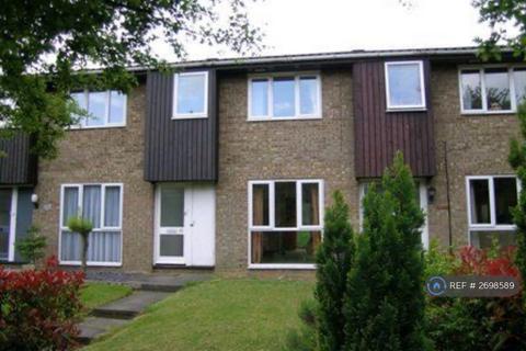 3 bedroom terraced house to rent, Ashbourne Close, Letchworth Garden City, SG6