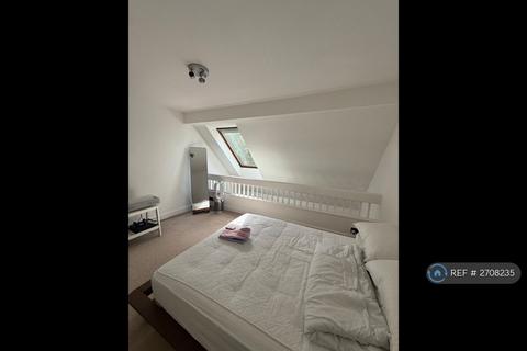 undefined, Windmill Rise, Kingston Upon Thames, KT2