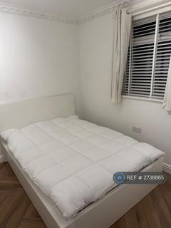 undefined, York Avenue, London, W7
