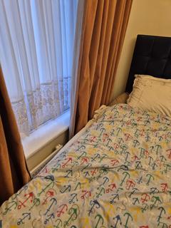 1 bedroom in a house share to rent, Cranmer Road, Hayes UB3