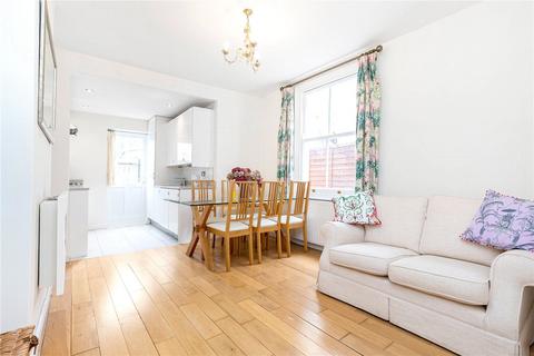 2 bedroom flat to rent - Stephendale Road, Fulham, London, SW6