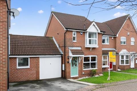 2 bedroom semi-detached house for sale, Leeds LS15